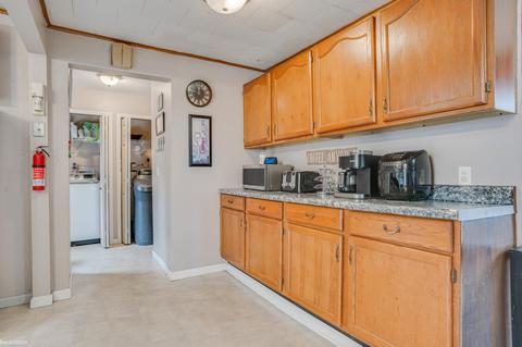 4894 Main St, Applegate, MI 48401 photo 17