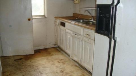 1252 E Decamp, Burton, MI 48529 photo 10