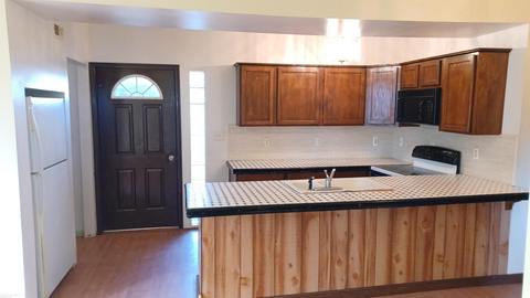 7659 Bean Rd, Avoca, MI 48006 photo 15