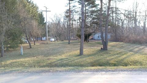 7659 Bean Rd, Avoca, MI 48006 photo 3
