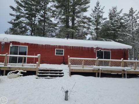 7972 Old Vanderbilt, Vanderbilt, MI 49795 photo 3
