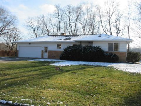 204 Burt St, Tecumseh, MI 49286 photo 1