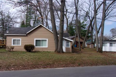 284 Arbor, Lake, MI 48632