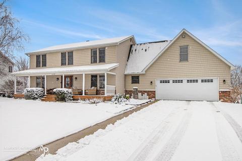 2458 Stonebrook Dr, Davison, MI 48423 photo 1