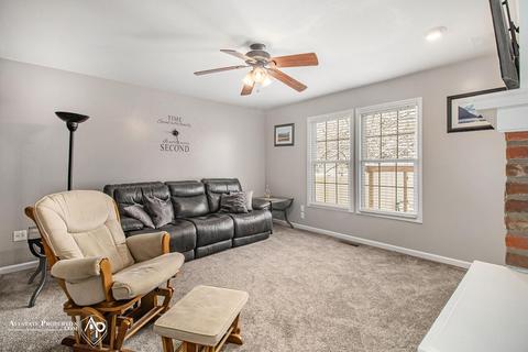 2458 Stonebrook Dr, Davison, MI 48423 photo 8