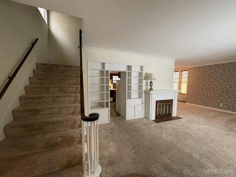 210 W Barnum, Ishpeming, MI 49849 photo 8