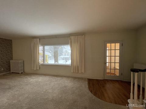 210 W Barnum, Ishpeming, MI 49849 photo 38