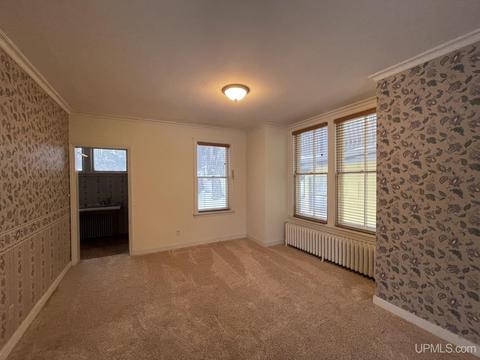 210 W Barnum, Ishpeming, MI 49849 photo 6