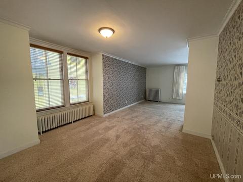 210 W Barnum, Ishpeming, MI 49849 photo 7
