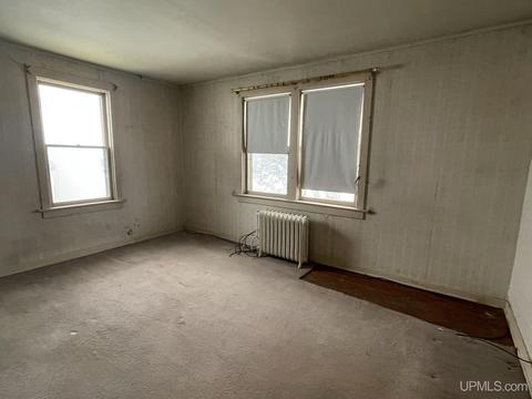 210 W Barnum, Ishpeming, MI 49849 photo 27