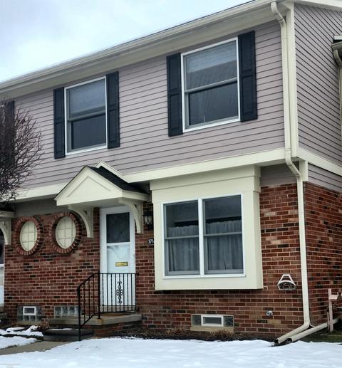 37142 Charter Oaks Blvd, Clinton Township, MI 48036