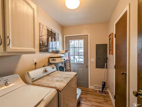 12036 Jackman Rd, Temperance, MI 48182 photo 17