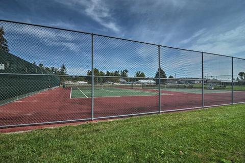 5645 Royal Ct, Gladwin, MI 48624 photo 7