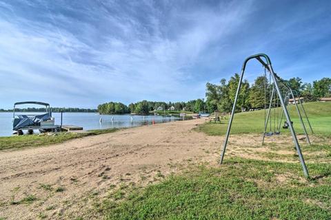 5645 Royal Ct, Gladwin, MI 48624 photo 6