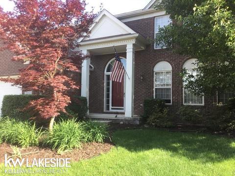 18112 Huron, Macomb, MI 48042 photo 2