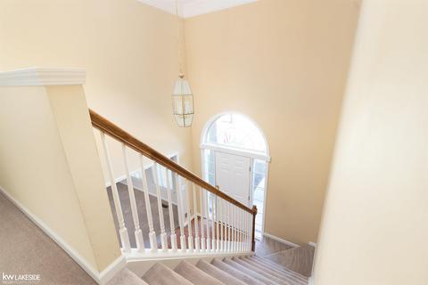 18112 Huron, Macomb, MI 48042 photo 21