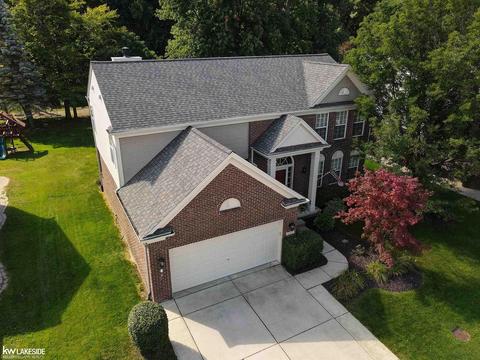 18112 Huron, Macomb, MI 48042 photo 3