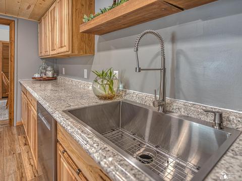 1429 Monroe, Carleton, MI 48117 photo 15