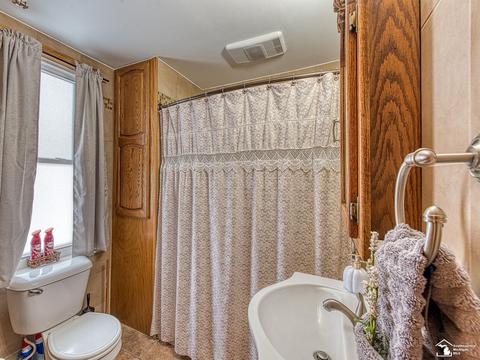 1429 Monroe, Carleton, MI 48117 photo 24
