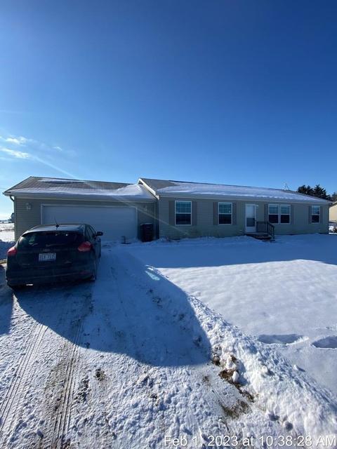 9930 E Pleasant Valley Rd, Shepherd, MI 48883 photo 1