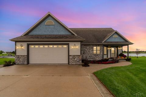 2668 S Fraser, Kawkawlin, MI 48631 photo 1