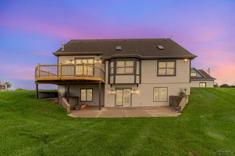 2668 S Fraser, Kawkawlin, MI 48631 photo 3