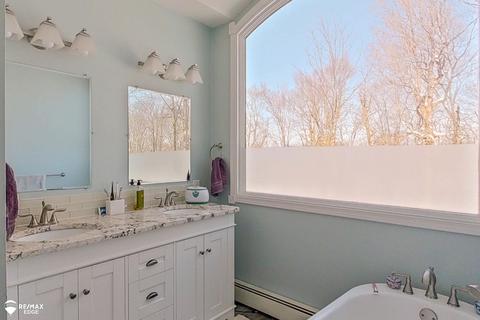 5261 Chickasaw Trl, Flushing, MI 48433 photo 30