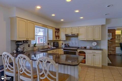5261 Chickasaw Trl, Flushing, MI 48433 photo 22
