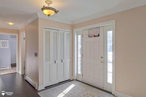 5261 Chickasaw Trl, Flushing, MI 48433 photo 11