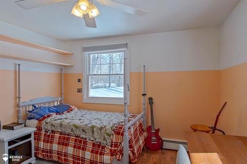 5261 Chickasaw Trl, Flushing, MI 48433 photo 38