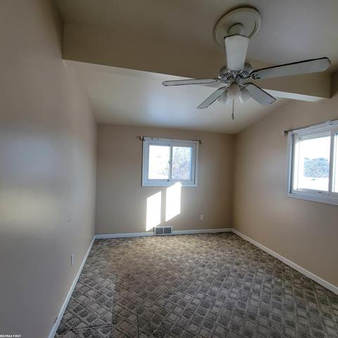 18327 13 Mile, Fraser, MI 48026 photo 8