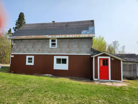 378 Horseshoe Bnd, Mohawk, MI 49950