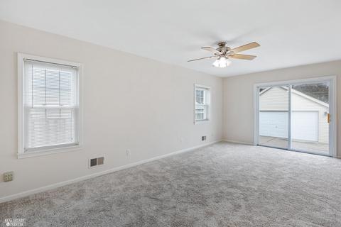 1576 Brys, Grosse Pointe Woods, MI 48236 photo 17