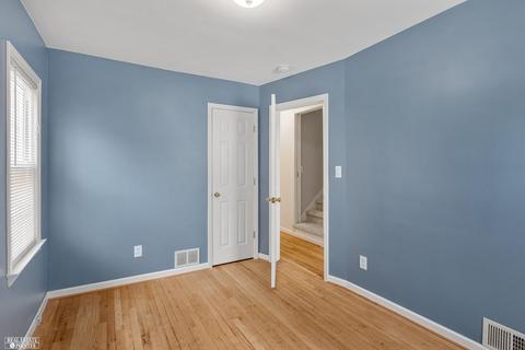 1576 Brys, Grosse Pointe Woods, MI 48236 photo 14