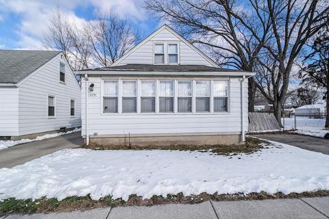 8291 Toepfer, Warren, MI 48089 photo 2