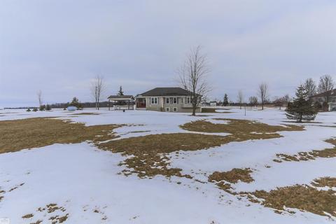 15033 Petz Rd, Capac, MI 48014 photo 39