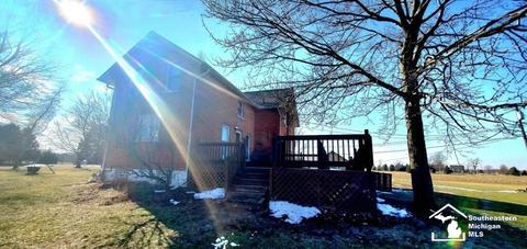 2112 Toben, Carleton, MI 48117 photo 6