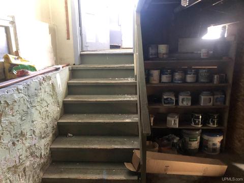 409 S 16th St, Escanaba, MI 49829 photo 10