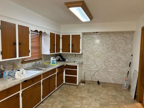 2602 Clement, Flint, MI 48504 photo 11