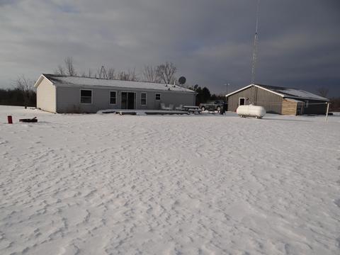 2386 Cemetary Rd, Gladwin, MI 48624 photo 2