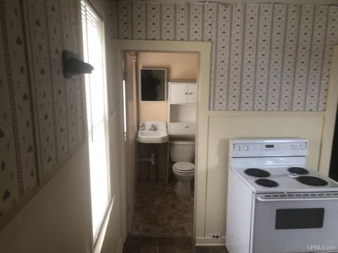 1213 3rd Ave N, Escanaba, MI 49829 photo 11