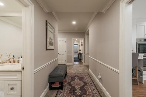 17111 E Jefferson Ave #33, Grosse Pointe, MI 48230 photo 3