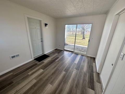5158 N State Rd, Davison, MI 48423 photo 6