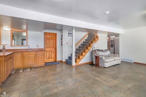 6967 Gibbons Rd, Jeddo, MI 48032 photo 31