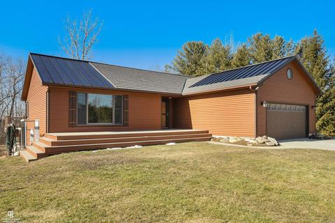 6967 Gibbons Rd, Jeddo, MI 48032 photo 1