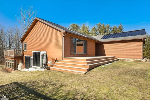 6967 Gibbons Rd, Jeddo, MI 48032 photo 70