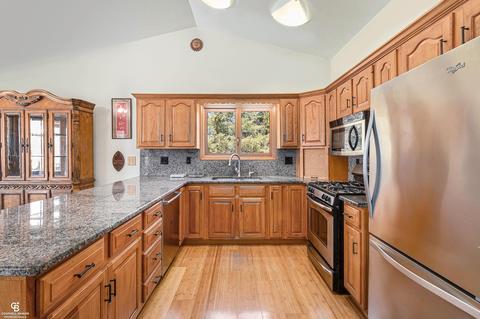 6967 Gibbons Rd, Jeddo, MI 48032 photo 4