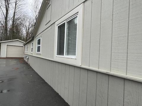 2902 Lakeshore Dr, Gladwin, MI 48624 photo 28
