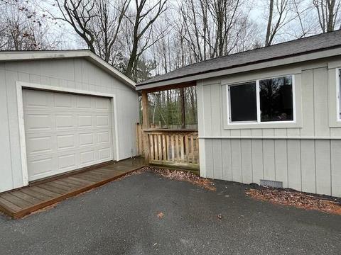 2902 Lakeshore Dr, Gladwin, MI 48624 photo 30