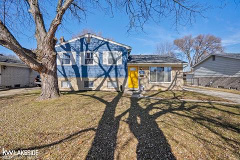 11065 Wilson Dr, Warren, MI 48089 photo 1